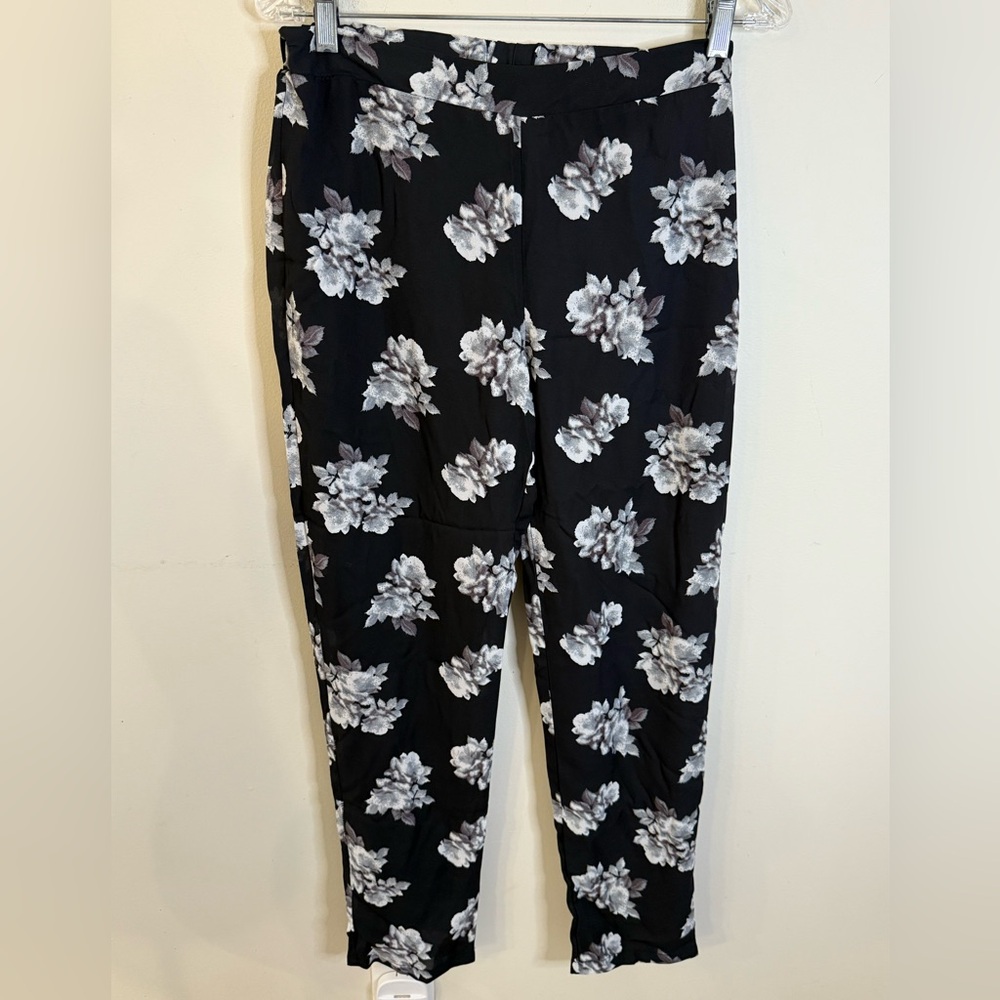 Leith chic feminine black floral lined pants back elastic waist warm soft SZ XS